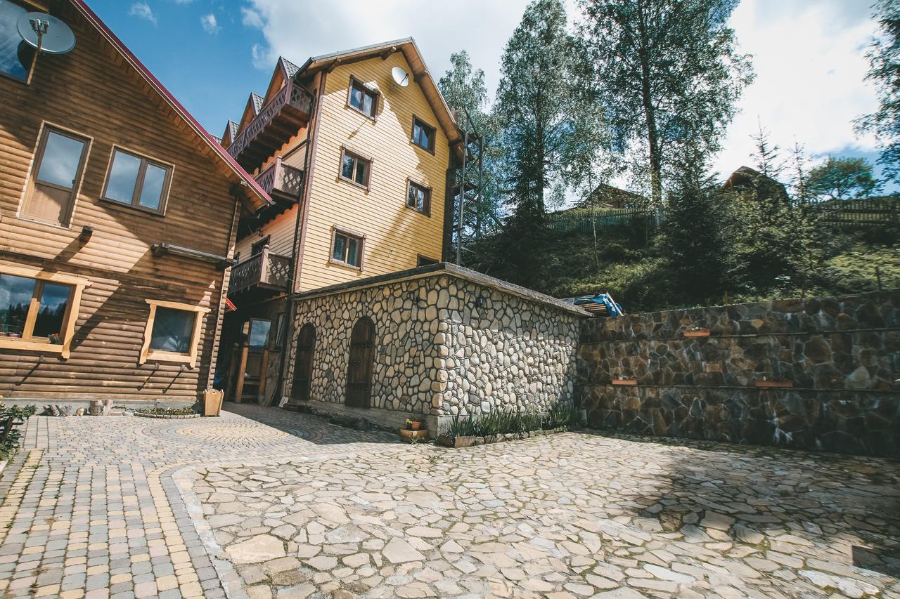 Skarbivka Hotel Vorochta Buitenkant foto